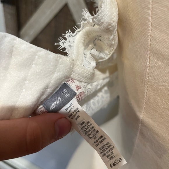 Aerie Lacey padded‎ bra - Picture 8 of 9